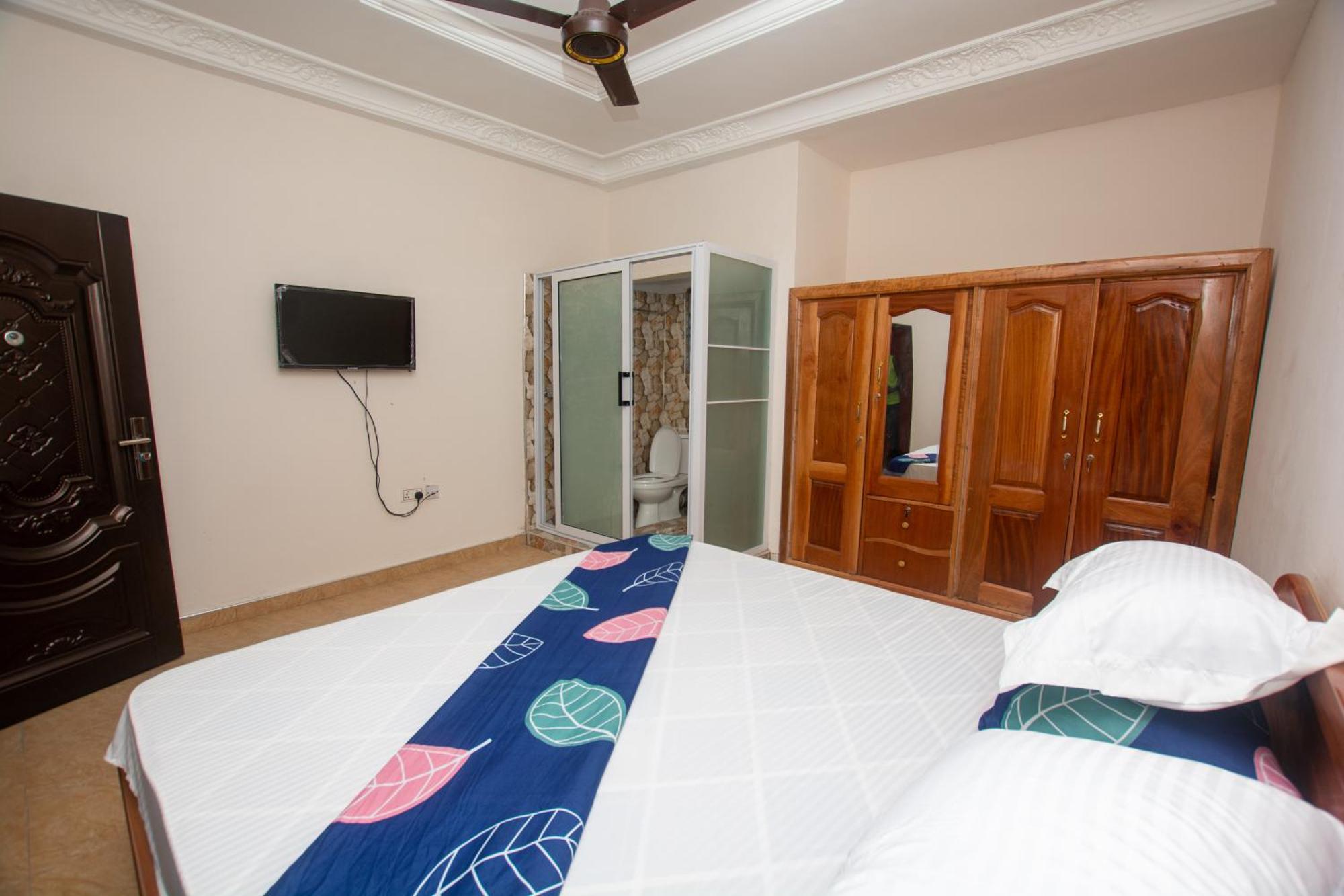 Yaa Asantewaa Inn Ejisu Buitenkant foto